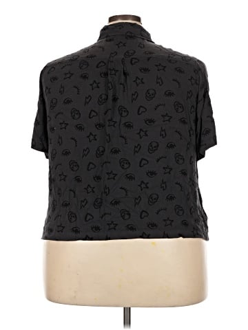 Torrid Short Sleeve Blouse (view 2)