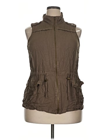Cato Vest (view 1)
