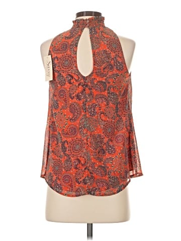 Veronica M. Sleeveless Blouse (view 2)