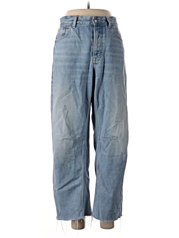 Madewell The Curvy Darted Barrel-Leg Jean in Edmonson Wash (view 1)