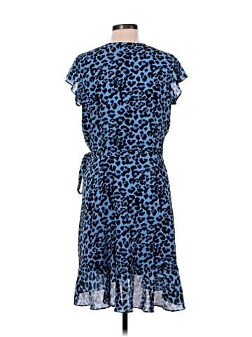 Banana Republic Casual Dress (view 2)