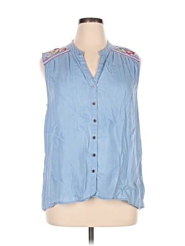 Style&Co Sleeveless Button-Down Shirt (view 1)