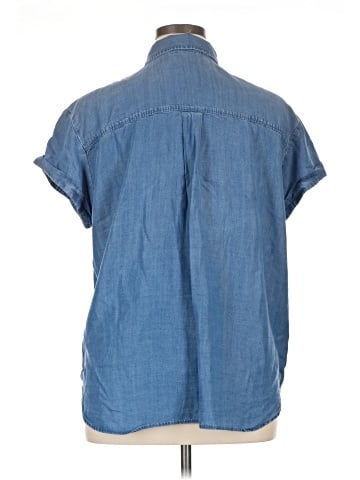 Caslon Short Sleeve Button-Down Shirt (view 2)