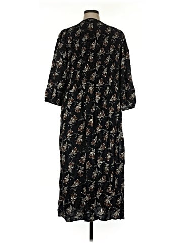 Croft & Barrow Casual Dress (view 2)