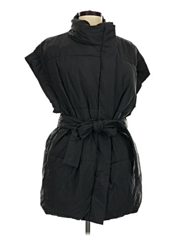 Gap Raincoat (view 1)