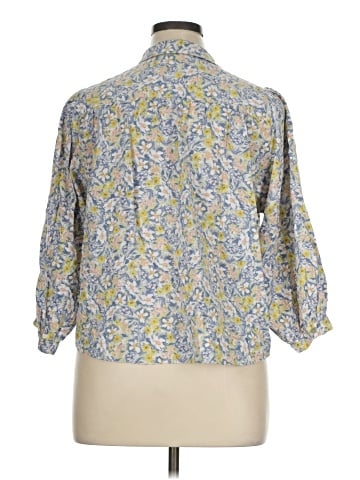 LC Lauren Conrad 3/4 Sleeve Button-Down Shirt (view 2)