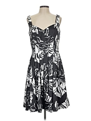White House Black Market Cocktail Dress (view 1)