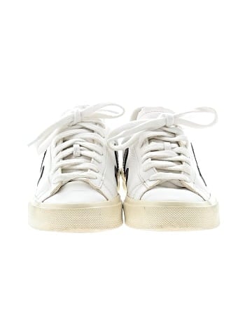 VEJA Sneakers (view 2)
