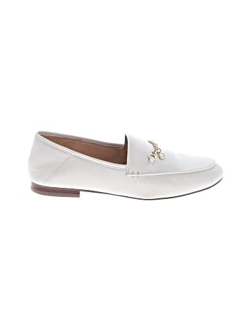 Coach Flats (view 1)