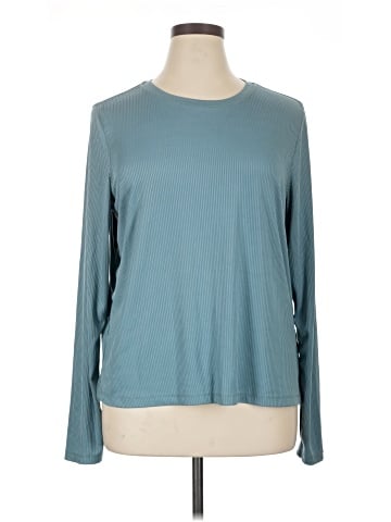 Danskin Long Sleeve T-Shirt (view 1)