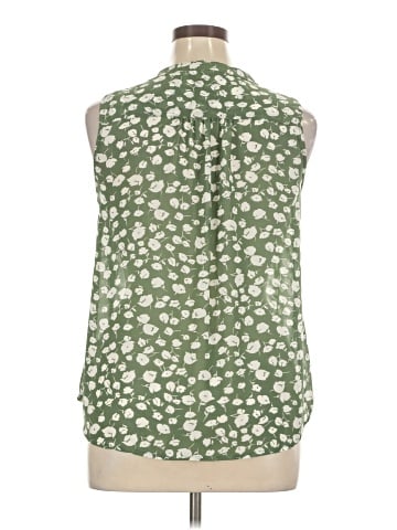 Fun2Fun Sleeveless Blouse (view 2)