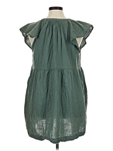 Old Navy Casual Dress (view 2)