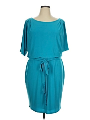 Jessica Simpson Casual Dress (view 1)
