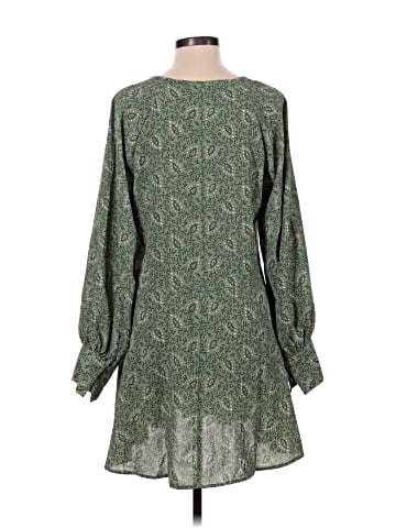 H&M 3/4 Sleeve T-Shirt (view 2)