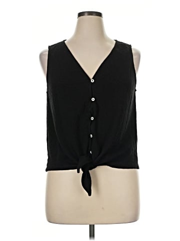 Sanctuary Sleeveless Blouse (view 1)