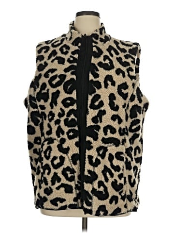 Onque Casuals Faux Fur Vest (view 1)