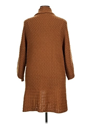 North Style Poncho (view 2)