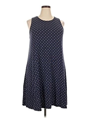Old Navy Casual Dress (view 1)
