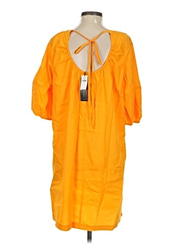 Banana Republic Factory Store Casual Dress (view 2)