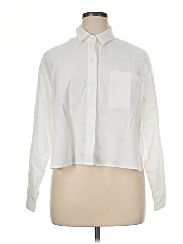 Old Navy Long Sleeve Button-Down Shirt (view 1)