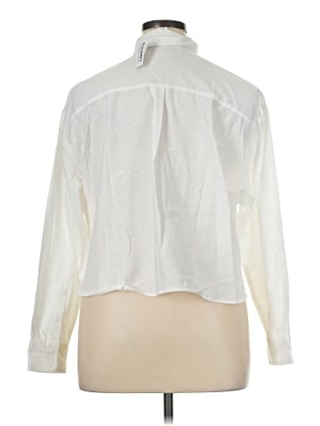 Old Navy Long Sleeve Button-Down Shirt (view 2)
