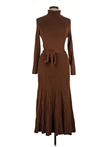 Julia Jordan Casual Dress (view 1)