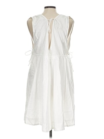 Abercrombie & Fitch Casual Dress (view 2)