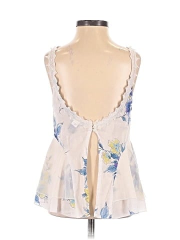 Moda International Sleeveless Blouse (view 2)