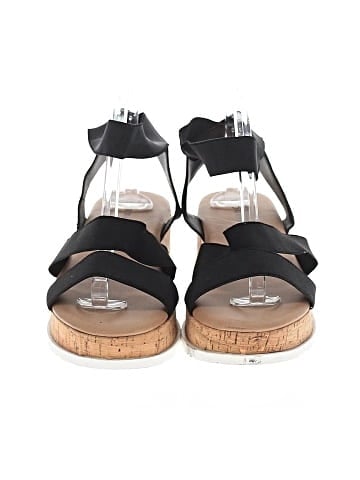 Torrid Wedges (view 2)