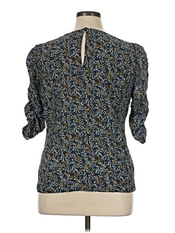 White House Black Market 3/4 Sleeve Blouse (view 2)