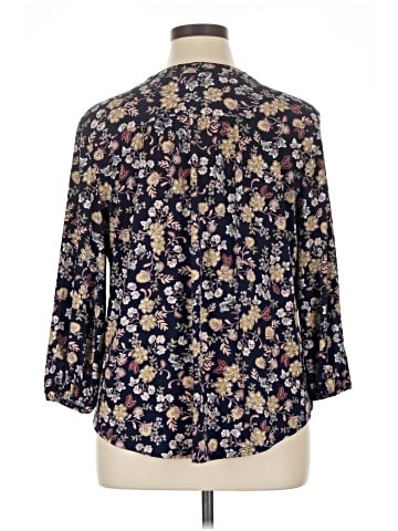 TWO by Vince Camuto 3/4 Sleeve Blouse (view 2)