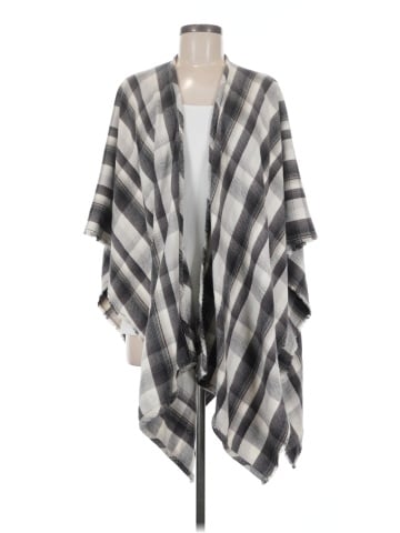 ALTERNATIVE Poncho (view 1)