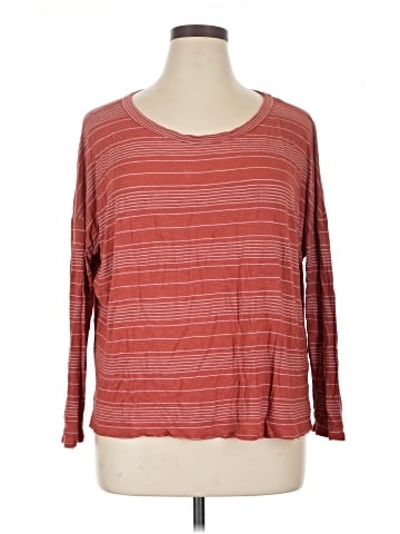 Sweet Claire 3/4 Sleeve T-Shirt (view 1)