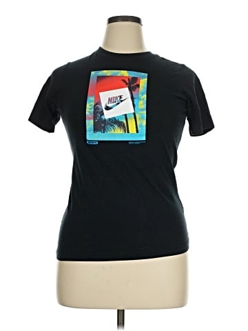 Nike Short Sleeve T-Shirt (view 1)