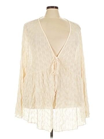 Shein Curve 3/4 Sleeve Blouse (view 1)