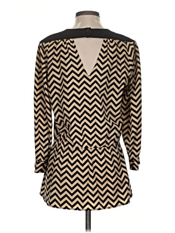 Bellatrix 3/4 Sleeve Blouse (view 2)