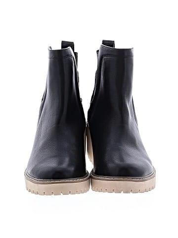DV by Dolce Vita Ankle Boots (view 2)