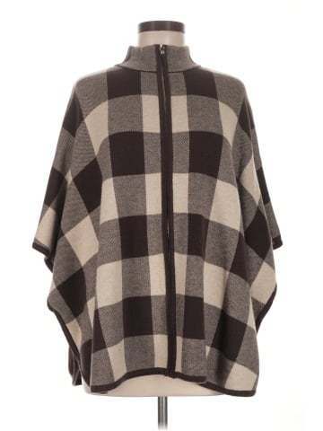 Rafaella Poncho (view 1)