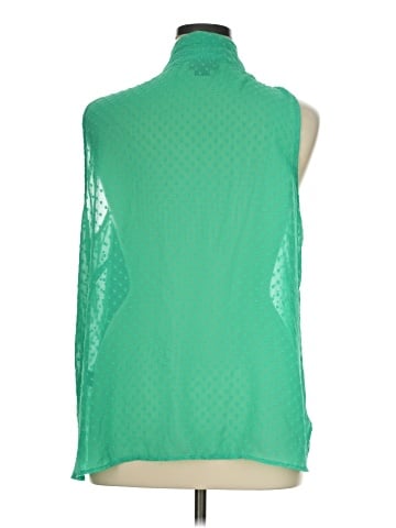 Liz Claiborne Career Sleeveless Blouse (view 2)