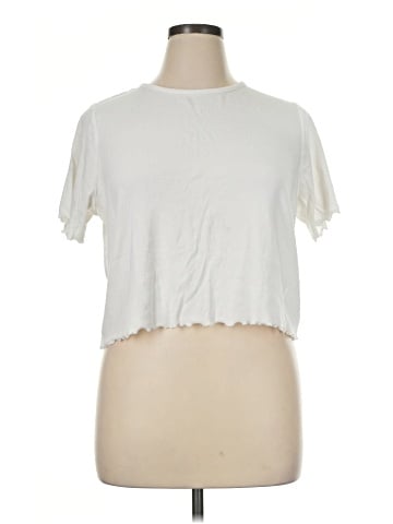 Express Short Sleeve Top (view 1)