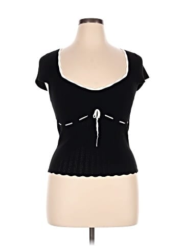 Wilfred Short Sleeve T-Shirt (view 1)