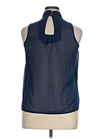 Unbranded Sleeveless Blouse (view 2)