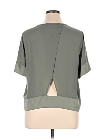 DR2 Short Sleeve T-Shirt (view 2)