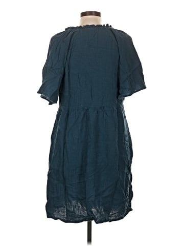 Old Navy Casual Dress (view 2)