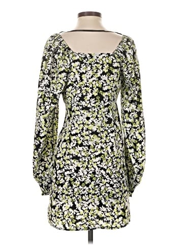 Vero Moda Casual Dress (view 2)