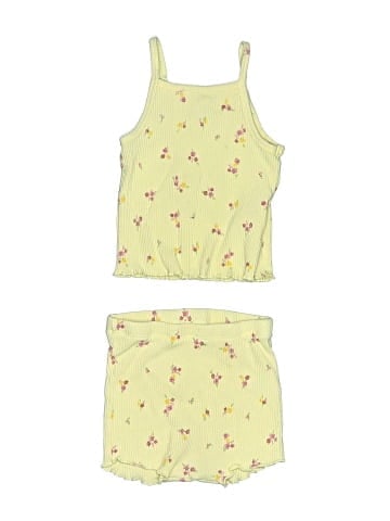 Old Navy Board Shorts (view 1)
