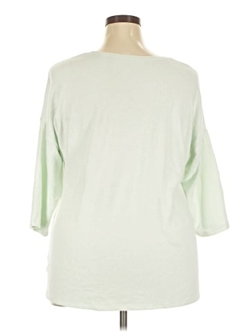 Torrid 3/4 Sleeve T-Shirt (view 2)
