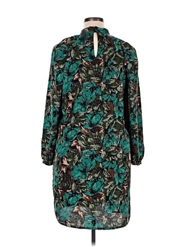Vero Moda Casual Dress (view 2)