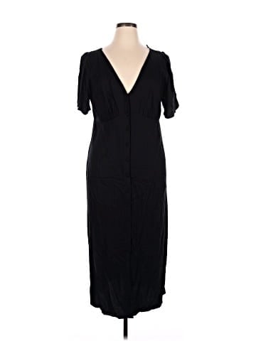 Old Navy Casual Dress (view 1)