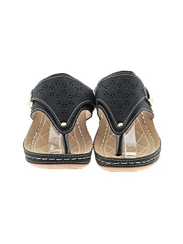 Unbranded Wedges (view 2)